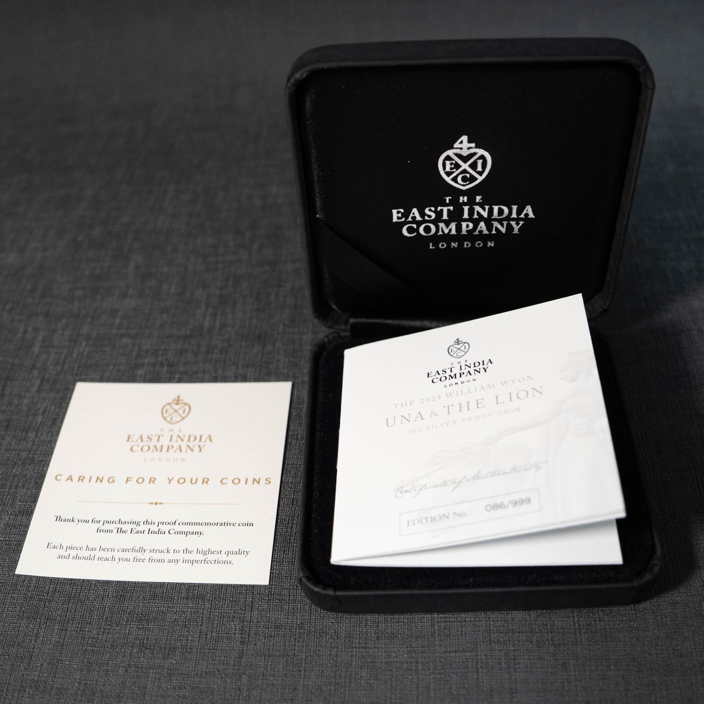 2024 ウナとライオン 1オンス 銀貨 NGC PF70UC セントヘレナ