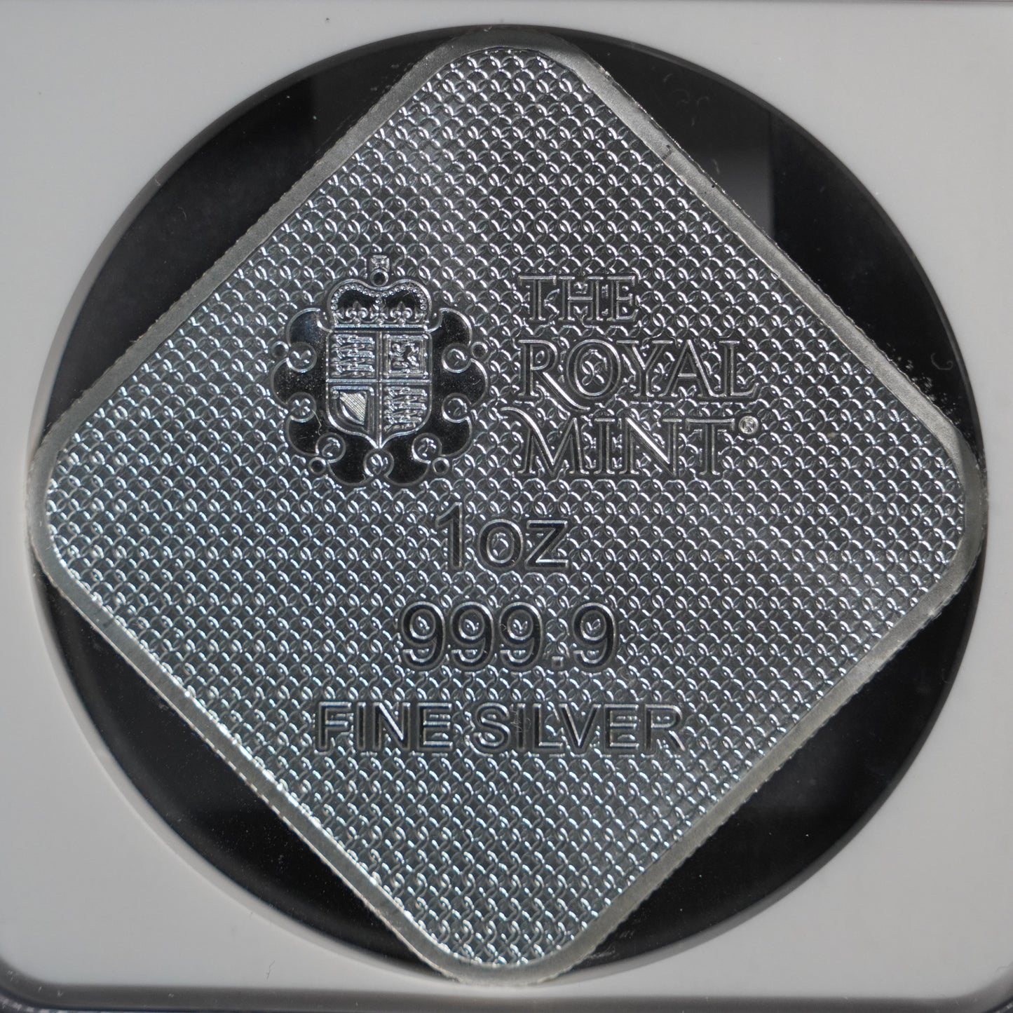 2025 クイーンズビースト コンプリーター NGC MS70